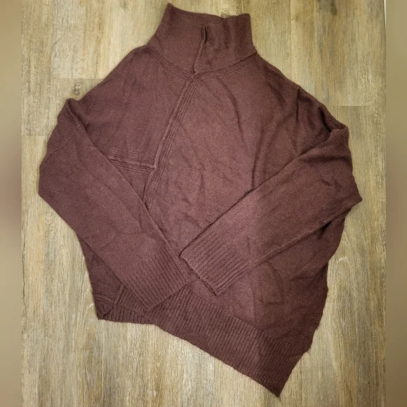 Buffalo David Bitton Elin Asymmetrical Sweater Medium Color Prune - Picture 2 of 7